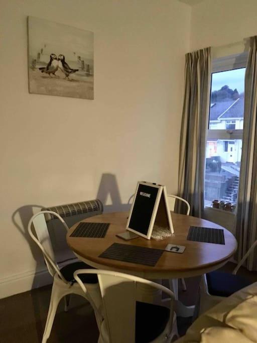 Hillcrest Cottage, Comfy Flat, Trendy Uplands Area Swansea Buitenkant foto